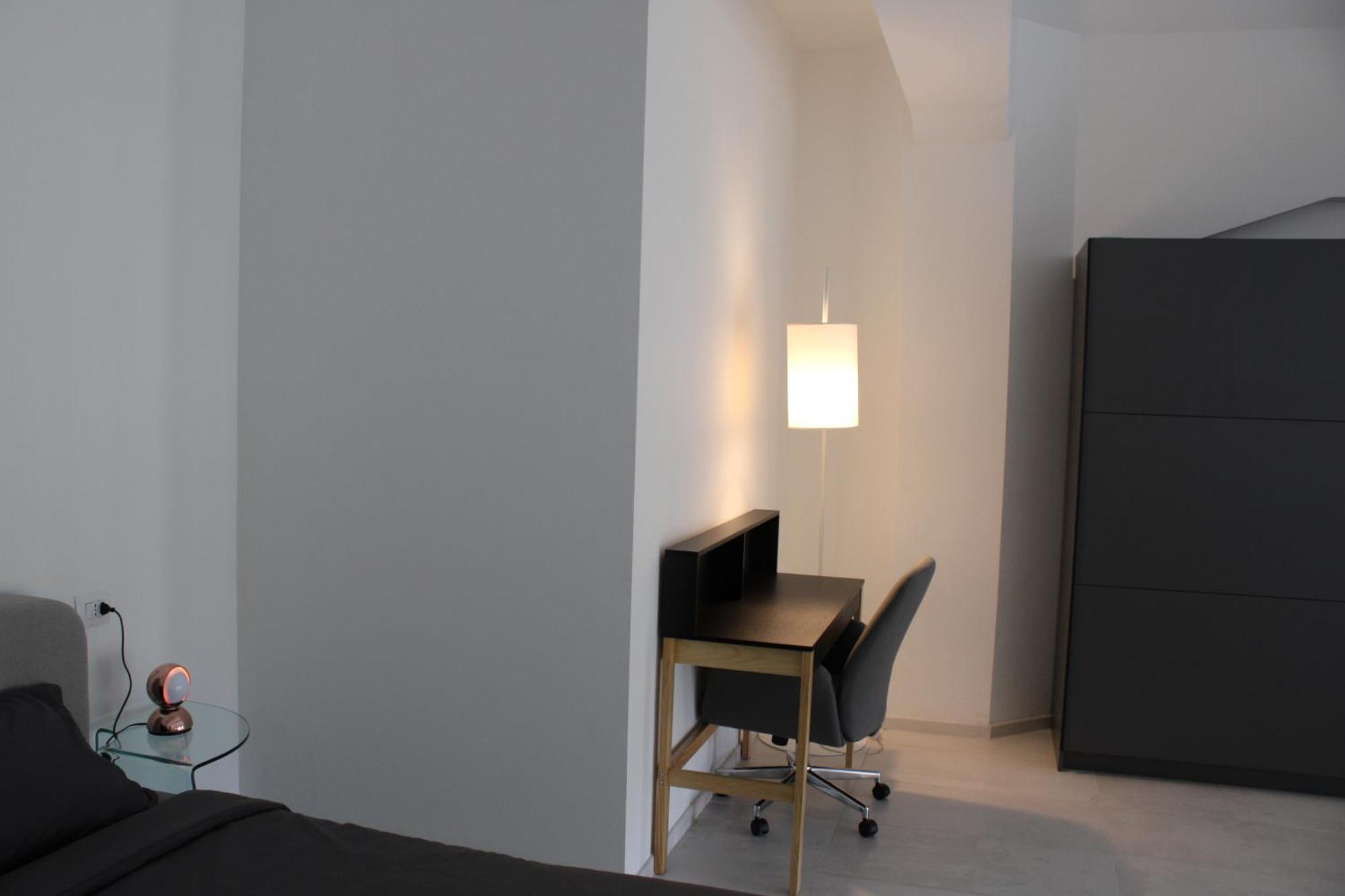 Milan Space Loft - Apartment Close To M5 Subway - Free Parking - Sky & Netflix Tv Екстериор снимка